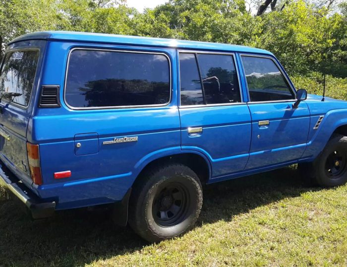 1987 Toyota Land Cruiser Restored Blue Back Side