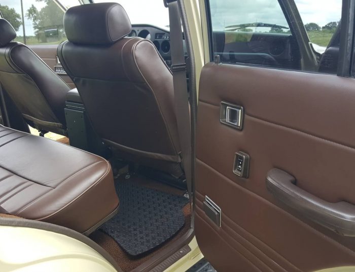 1989 Toyota Land Cruiser FJ62 For Sale Leather Backseat and Doors