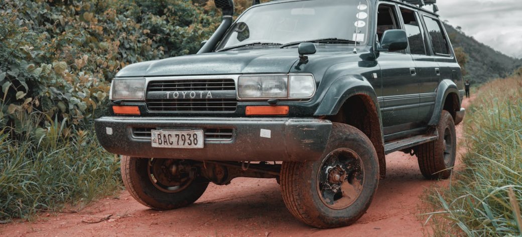 FJ60s are generally reliable and durable, but their condition can vary based on maintenance history due to their age (manufactured in the 1980s).