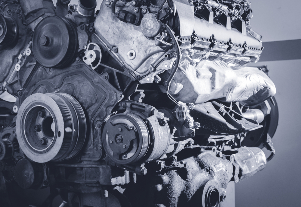 How Many Cylinders Does A V8 Land Cruiser Have?