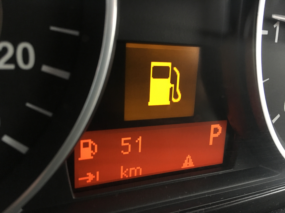 How Much Fuel Does A V8 Land Cruiser Use?