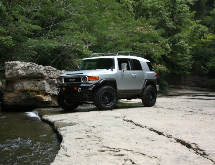 Are All FJ40 Tops Removable?