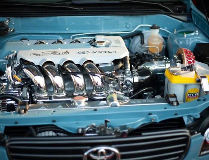 What Engine Is In The FJ80?