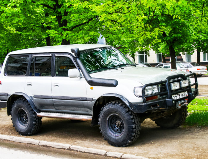 How Long Is 80 Series Land Cruiser?
