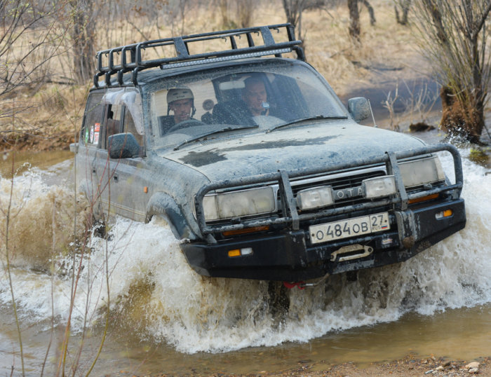 What Is The MPG On A 1991 Land Cruiser FJ80?