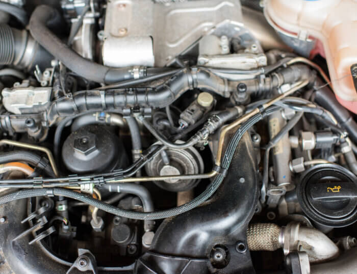 What Size Engine Is In The Land Cruiser 80 Series?