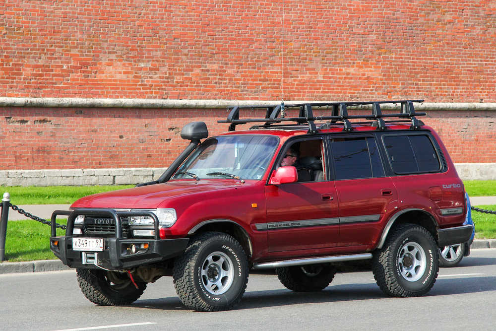 Is 80 Series Land Cruiser Full Time 4WD?