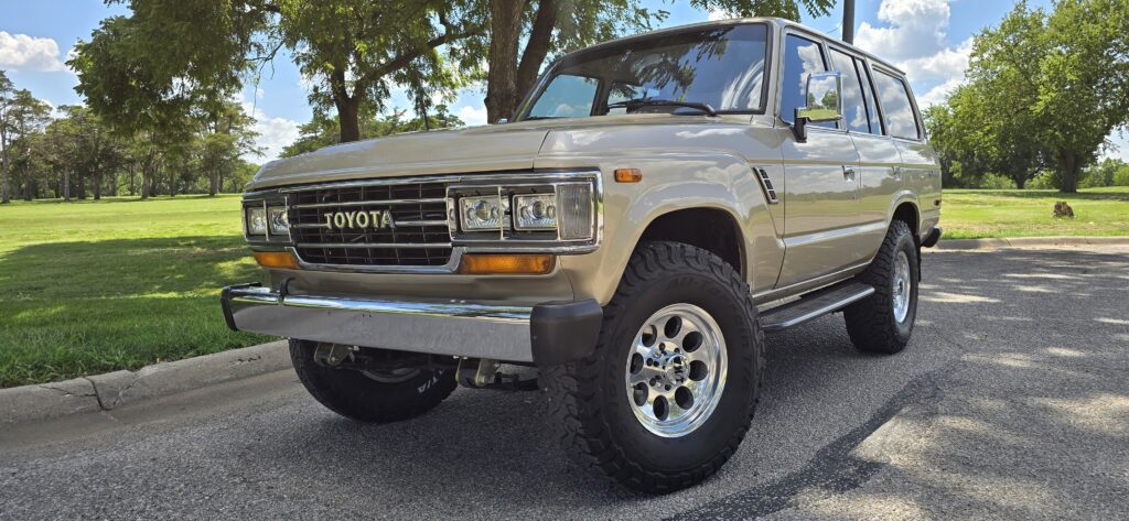 Restomod FJ62 Land Cruiser