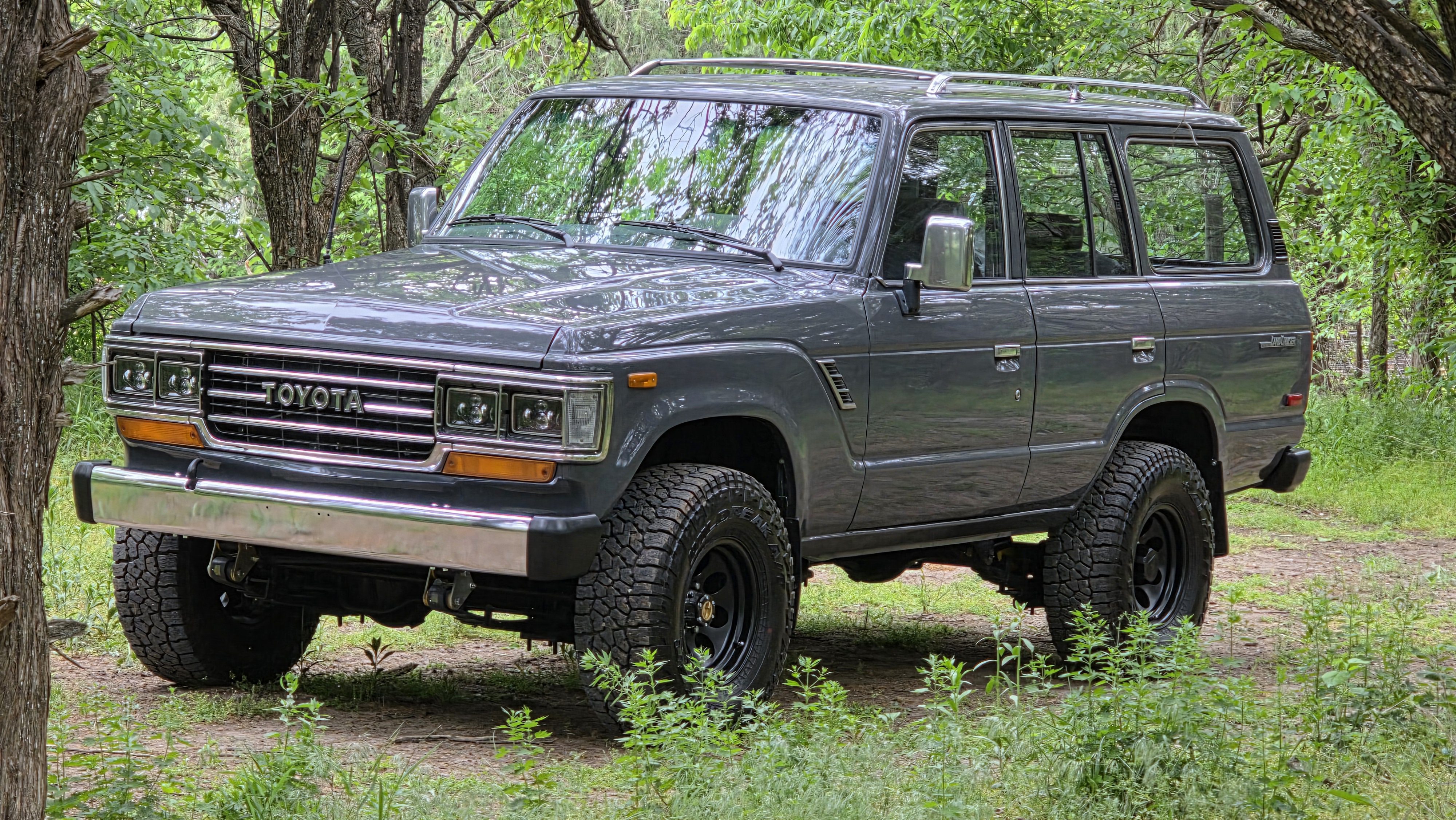 Custom Paint FJ62 Land Cruiser Destroyer Gray