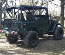 Custom Restored Land Cruiser FJ40